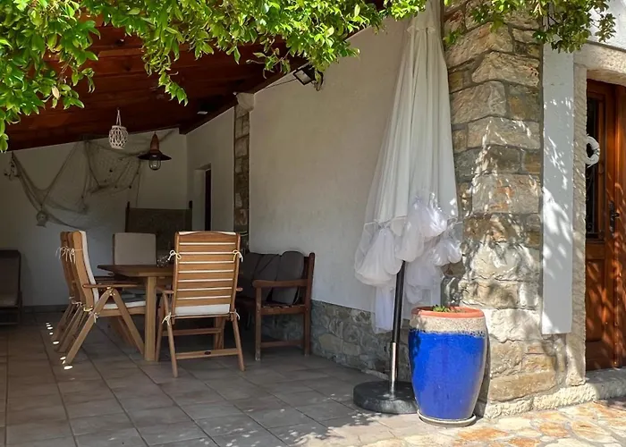 Lovely House With View Over Salt Pans Timor