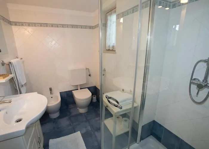 Lovely House With View Over Salt Pans Timor *