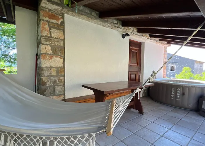 Lovely House With View Over Salt Pans Timor Appartement